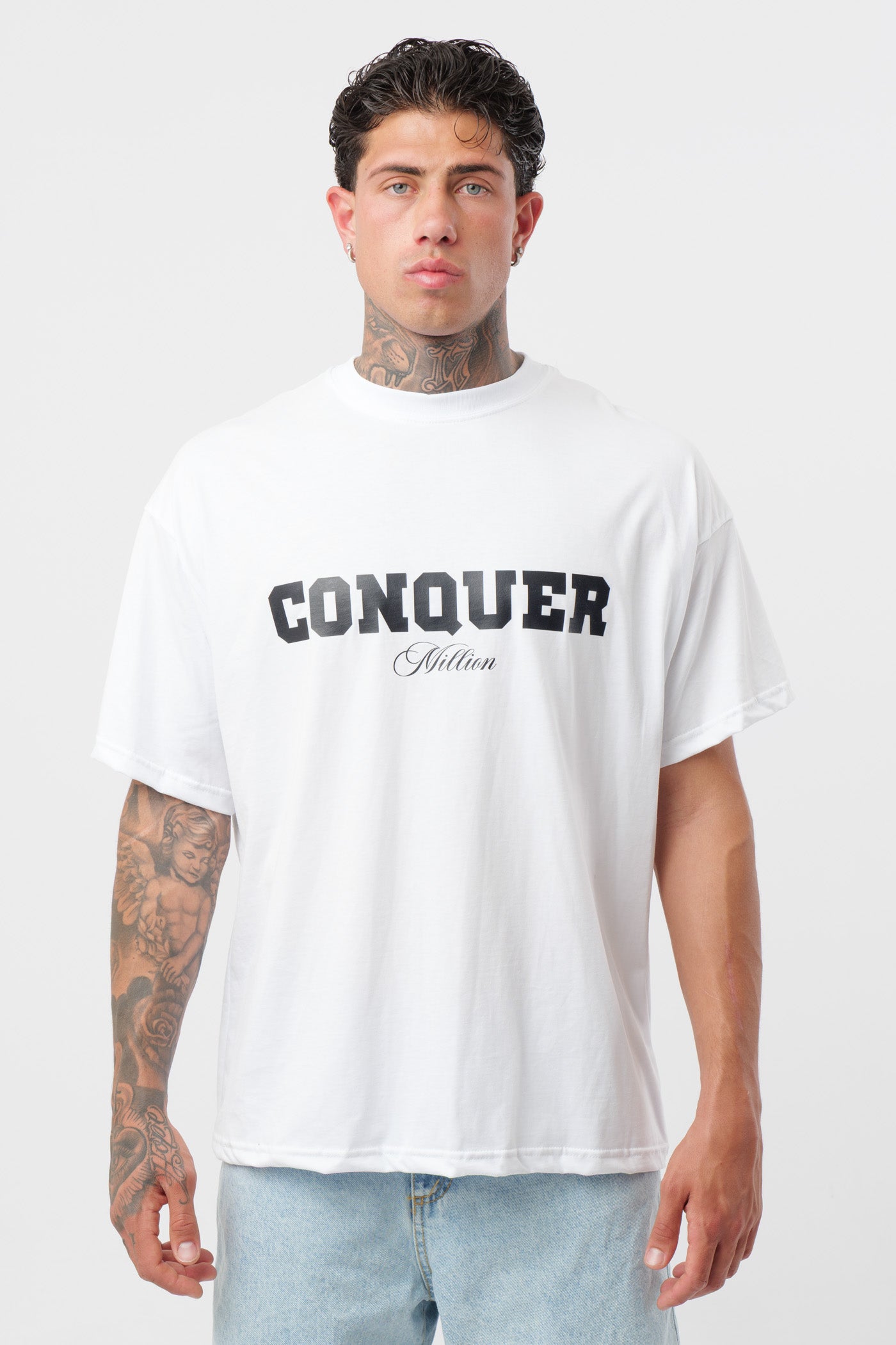 T-shirt Conquer blanche