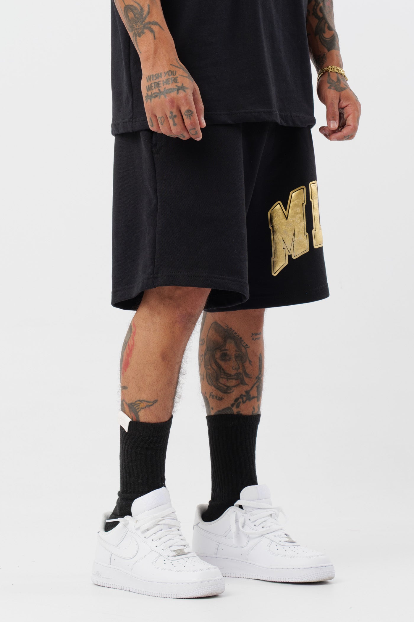 Short MLN gold noir