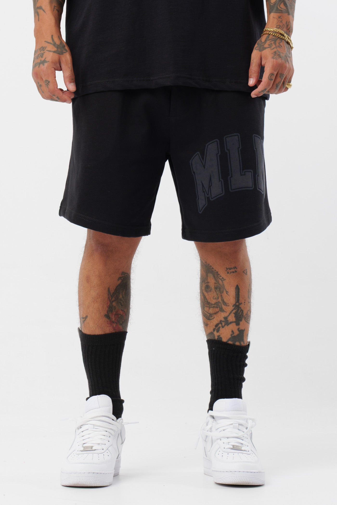 Short MLN total black