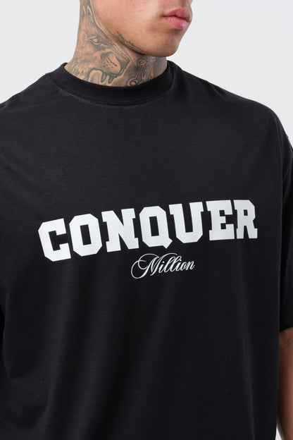 T-shirt Conquer noire